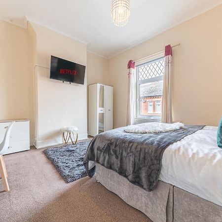 *King Bed* Luxury City Centre House Barrow-in-Furness Екстериор снимка